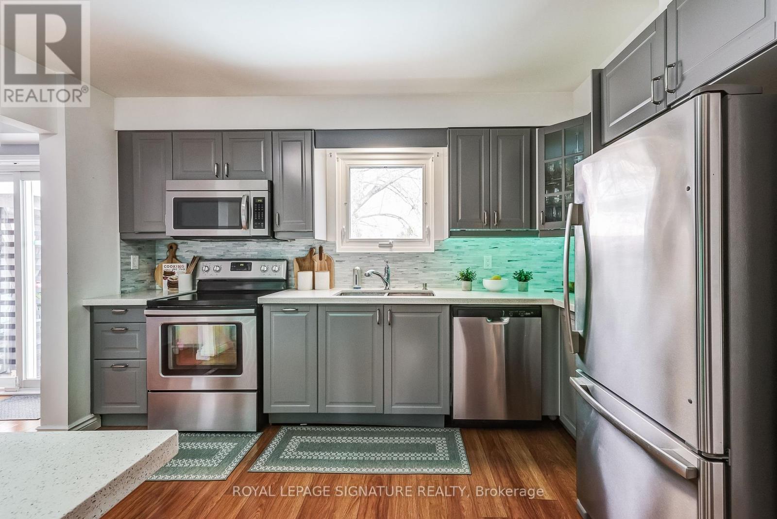 1773 Meadowview Avenue, Pickering (Amberlea), Ontario  L1V 3G7 - Photo 8 - E12377062