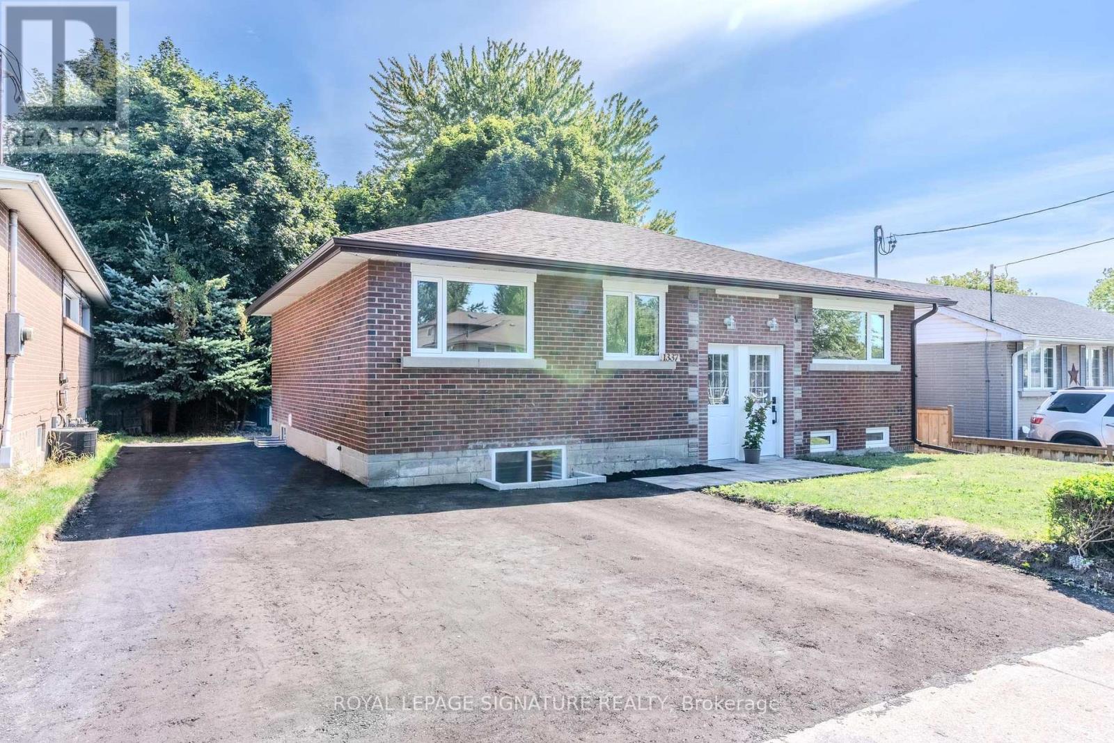 Bsmt - 1337 Cedar Street, Oshawa, Ontario  L1J 3S4 - Photo 2 - E12377167