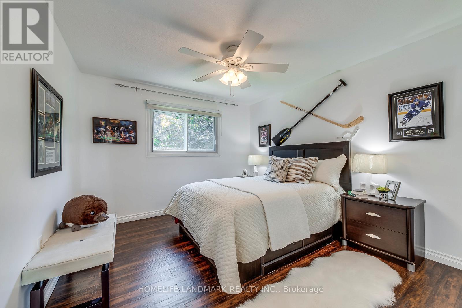 1076 Montrose Abbey Drive, Oakville, Ontario  L6M 1E7 - Photo 34 - W12376340
