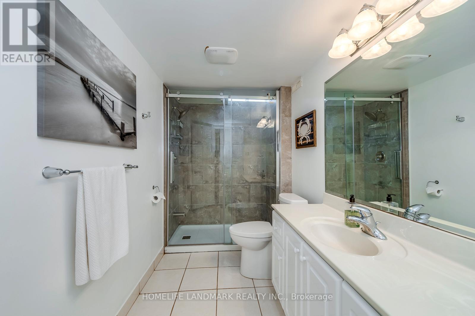 1076 Montrose Abbey Drive, Oakville, Ontario  L6M 1E7 - Photo 42 - W12376340