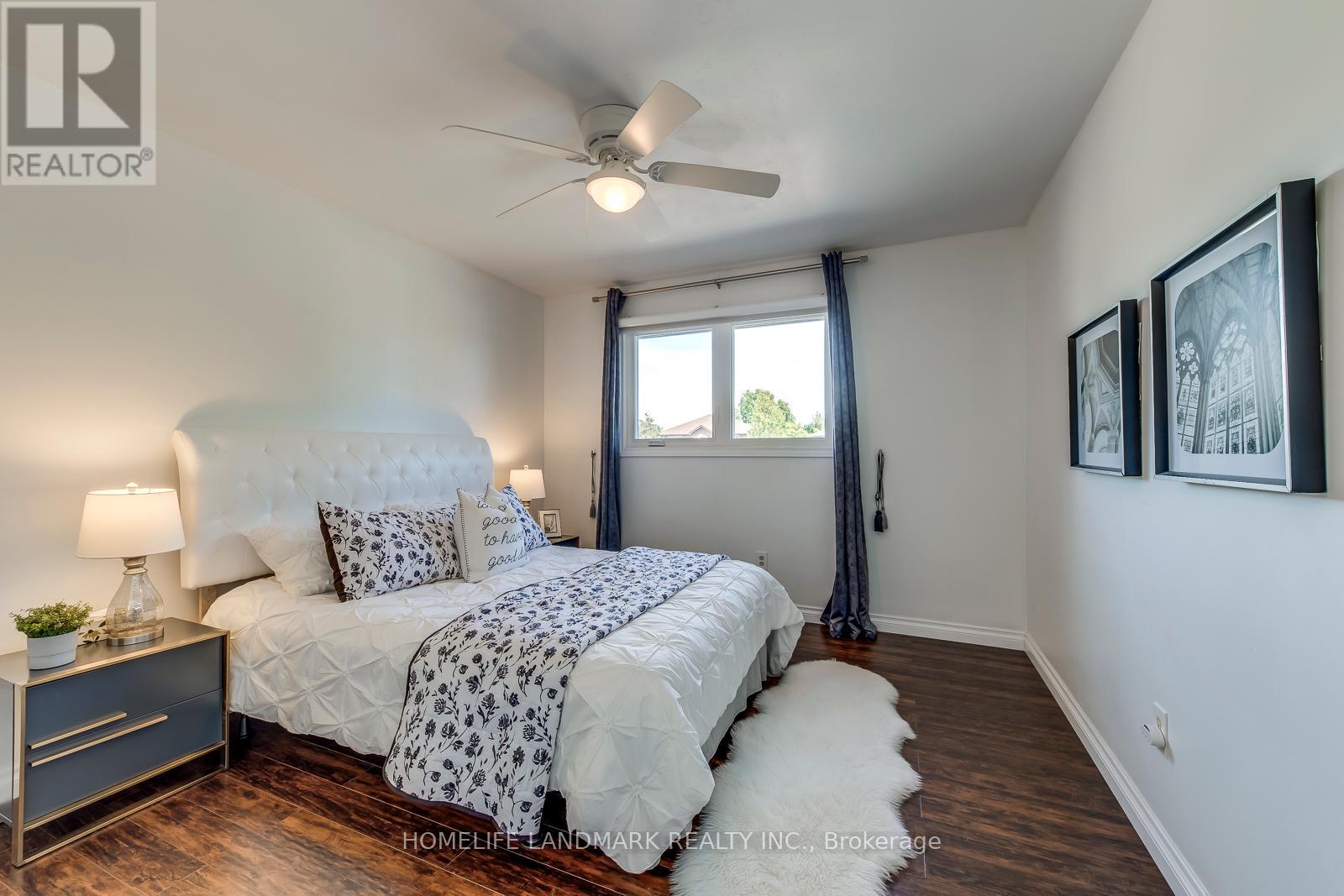 1076 Montrose Abbey Drive, Oakville, Ontario  L6M 1E7 - Photo 35 - W12376340