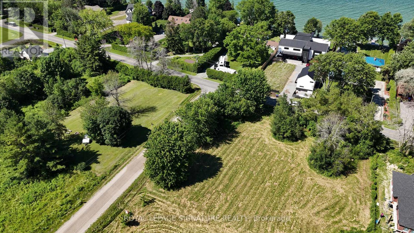 2886 Warren Road, Ramara, Ontario  L0K 1B0 - Photo 6 - S12377019