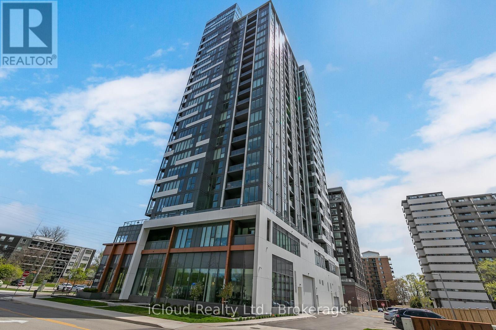 2002 - 500 BROCK AVENUE, Burlington, Ontario