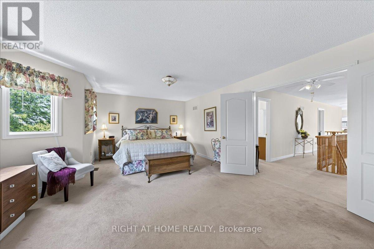 956 Winterton Way, Mississauga, Ontario  L5V 1M6 - Photo 31 - W12377057