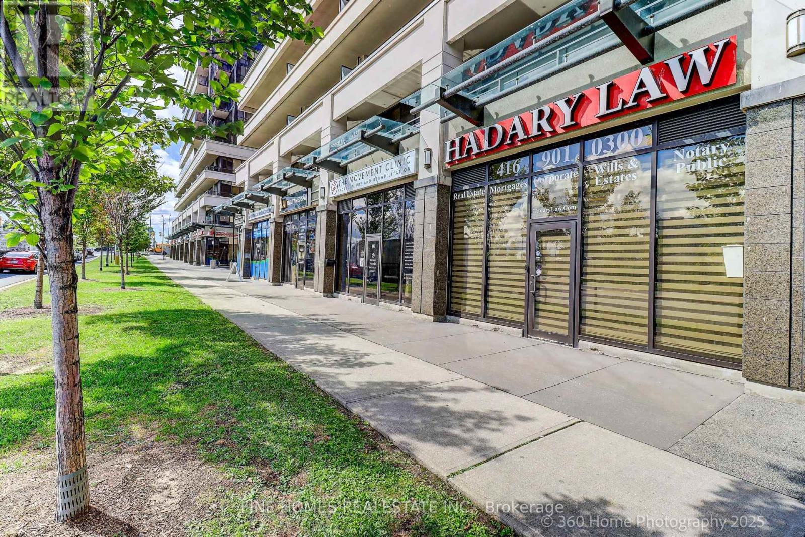 1 De Boers Drive, Toronto, Ontario  M3J 0G6 - Photo 26 - W12377058