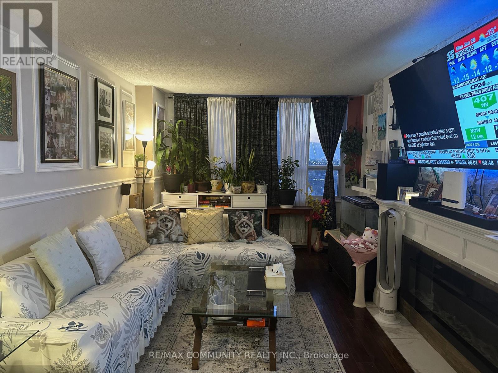 1604 - 370 Dixon Road, Toronto, Ontario  M9R 1T2 - Photo 6 - W12377112