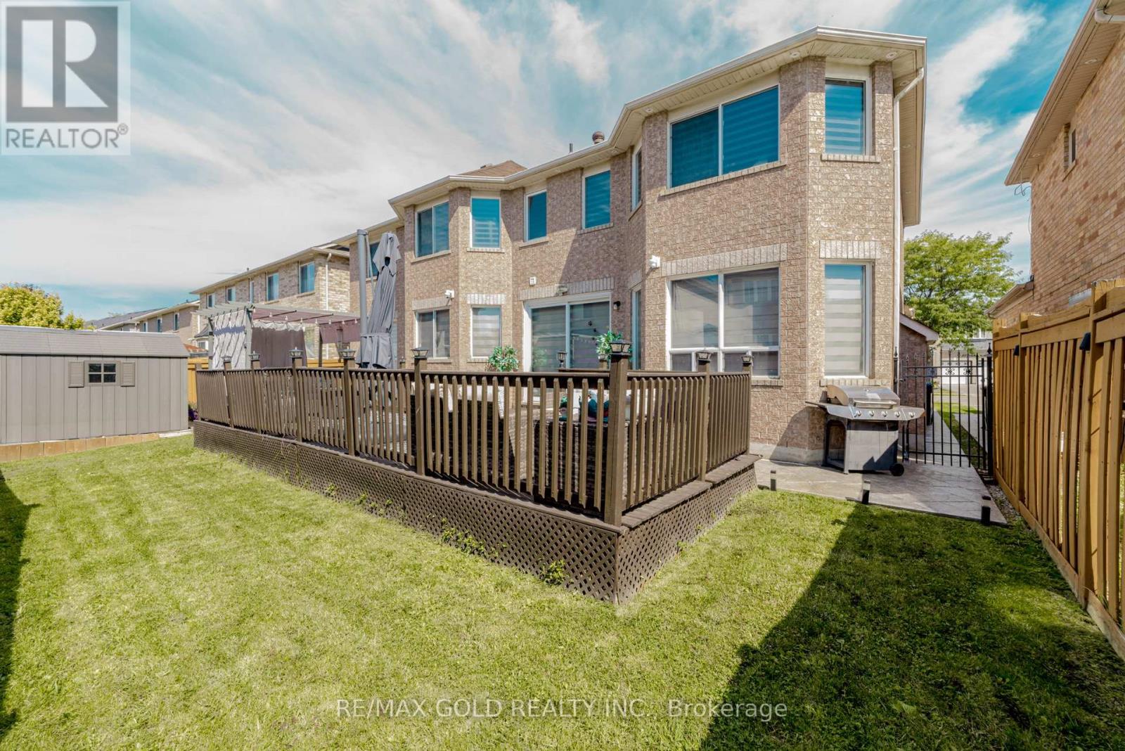28 Crocker Drive, Brampton, Ontario  L6P 1M8 - Photo 39 - W12377131