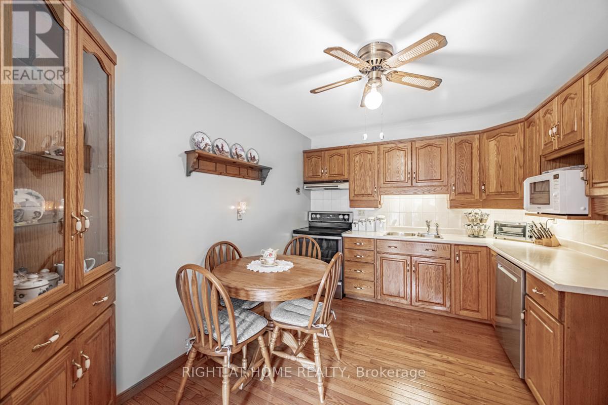 124 - 6540 Falconer Drive, Mississauga, Ontario  L5N 1M1 - Photo 12 - W12377181