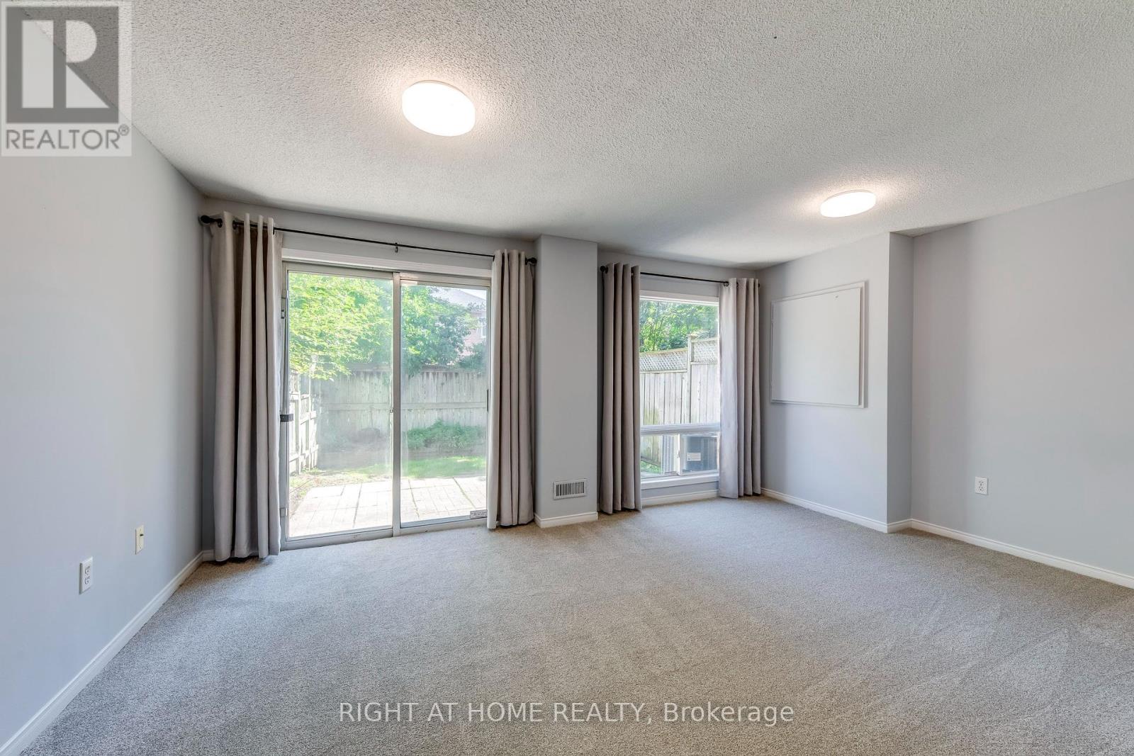 104 - 2945 Thomas Street, Mississauga, Ontario  L5M 6C1 - Photo 26 - W12377202
