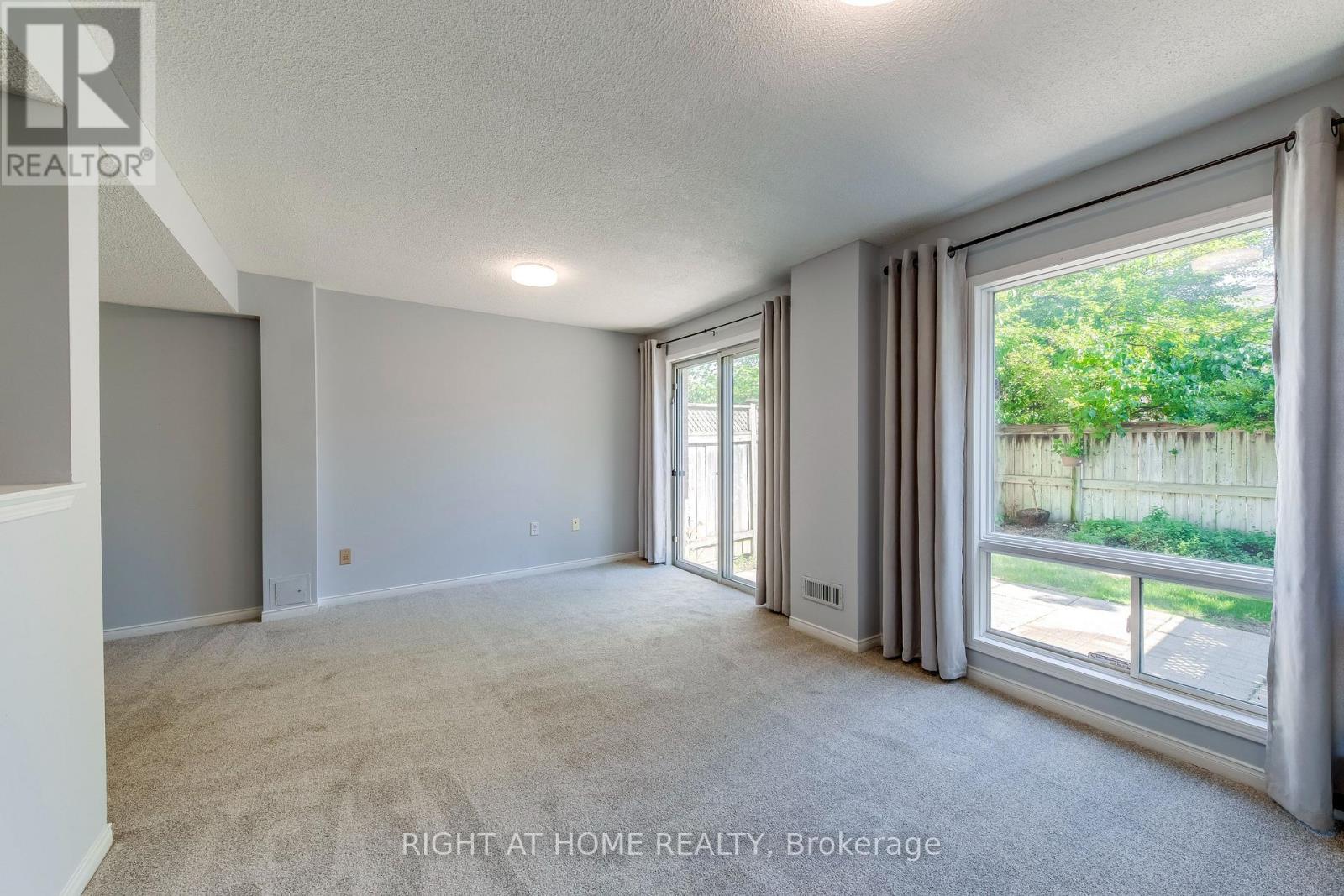 104 - 2945 Thomas Street, Mississauga, Ontario  L5M 6C1 - Photo 27 - W12377202