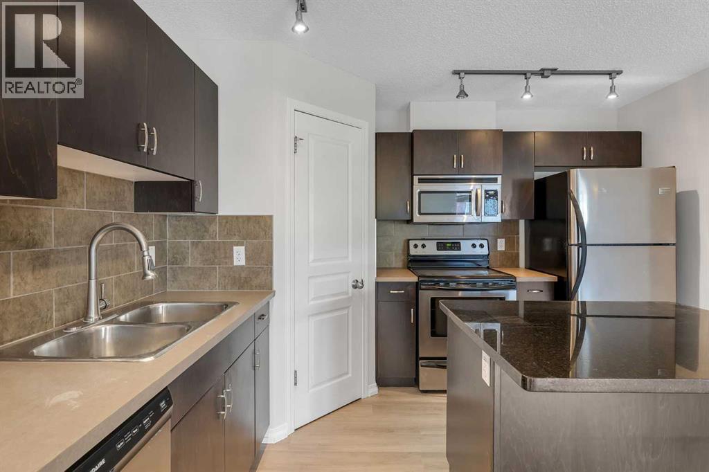 57 Auburn Bay Common Se, Calgary, Alberta  T3M 0M6 - Photo 12 - A2240452
