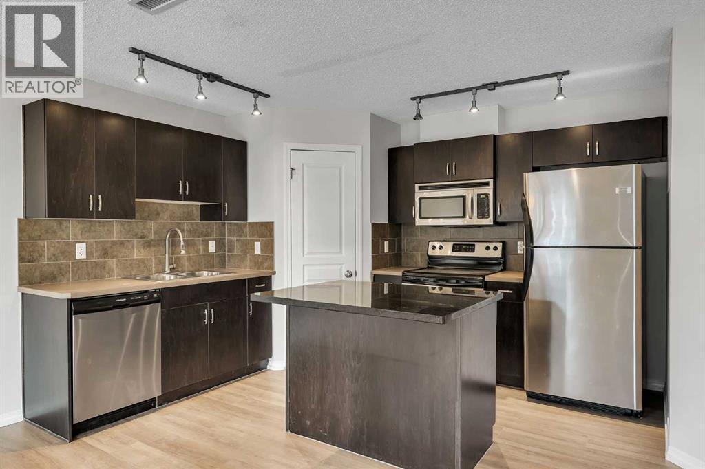 57 Auburn Bay Common Se, Calgary, Alberta  T3M 0M6 - Photo 8 - A2240452