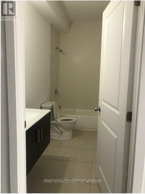 E5 - 325 Chaffey Street, Welland, Ontario  L3B 2W4 - Photo 14 - X12377076