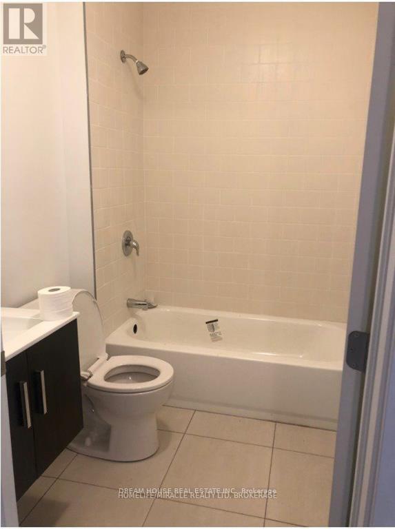 E5 - 325 Chaffey Street, Welland, Ontario  L3B 2W4 - Photo 15 - X12377076
