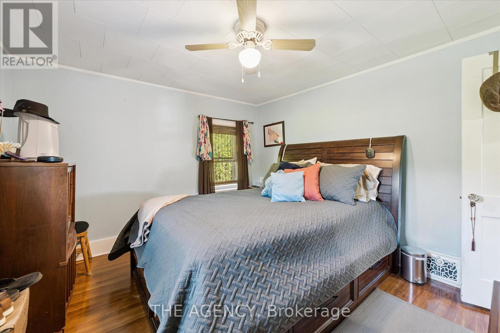 31 Brunel Road, Huntsville (Brunel), Ontario  P1H 1P4 - Photo 28 - X12377141