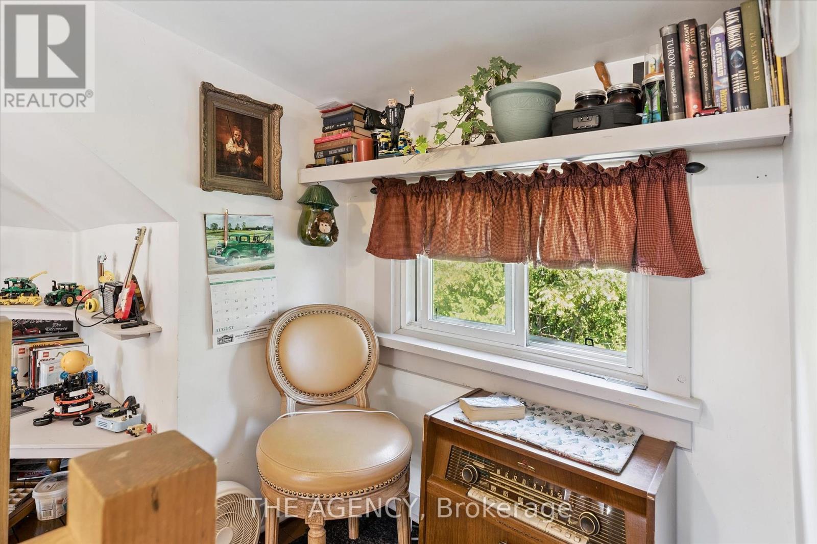 31 Brunel Road, Huntsville (Brunel), Ontario  P1H 1P4 - Photo 33 - X12377141
