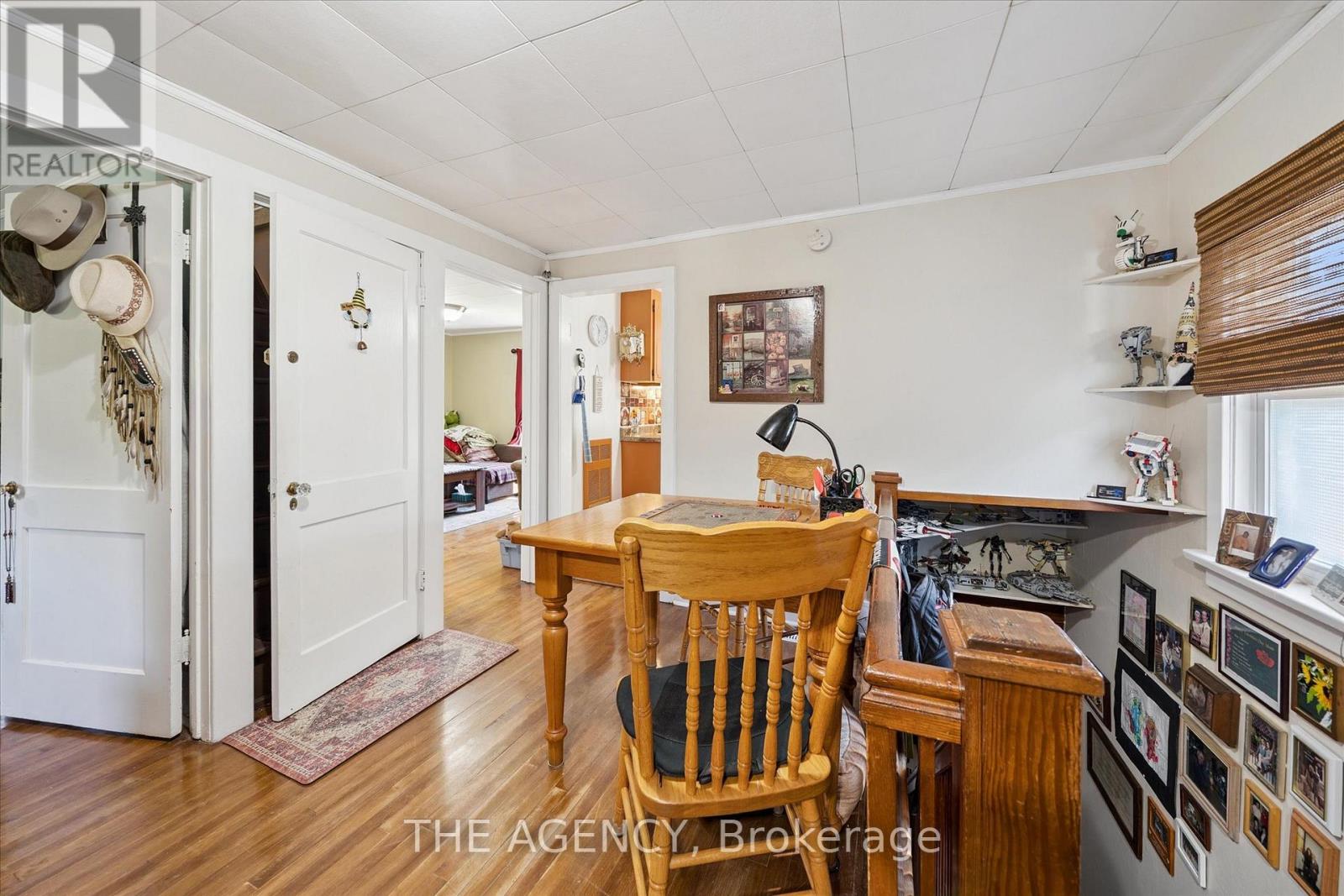 31 Brunel Road, Huntsville (Brunel), Ontario  P1H 1P4 - Photo 34 - X12377141