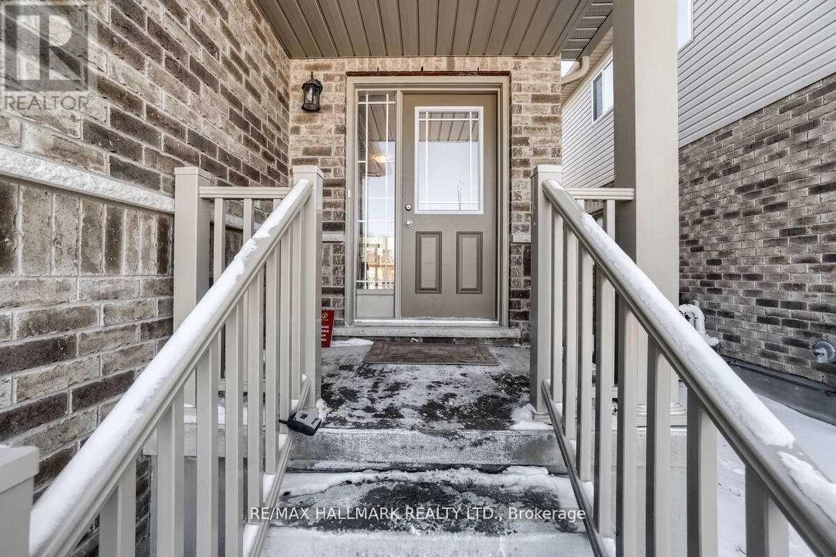 75 John Brabson Crescent, Guelph, Ontario  N1G 0G7 - Photo 1 - X12377205