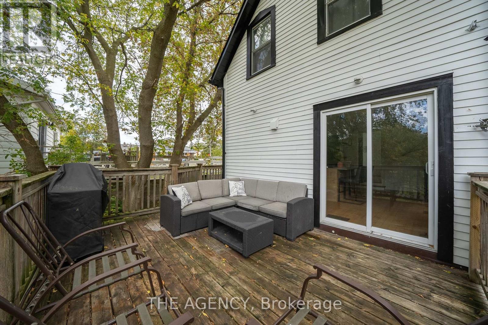 16 Elks Street, Prince Edward County, Ontario  K0K 2T0 - Photo 22 - X12372753
