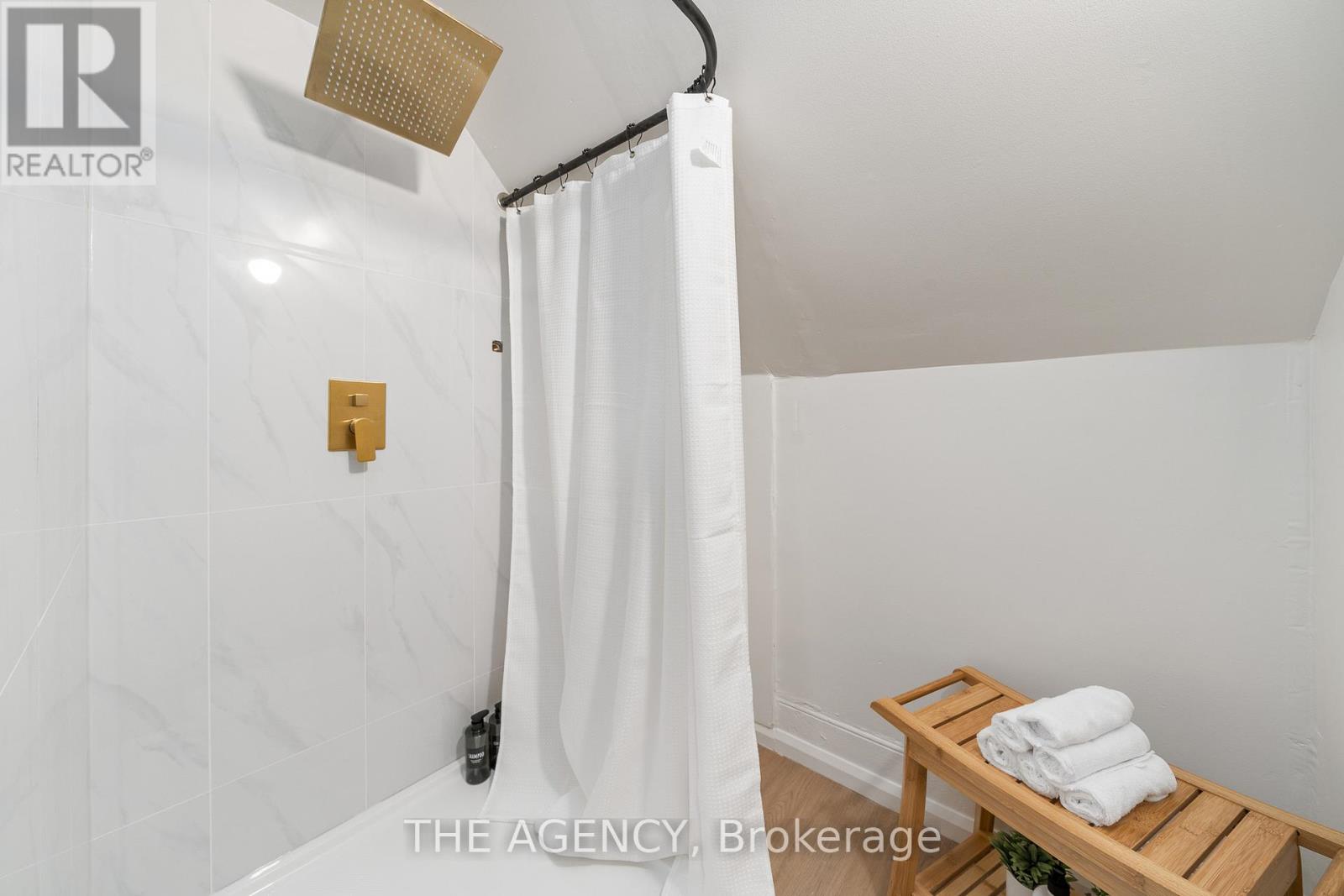 16 Elks Street, Prince Edward County, Ontario  K0K 2T0 - Photo 19 - X12372753