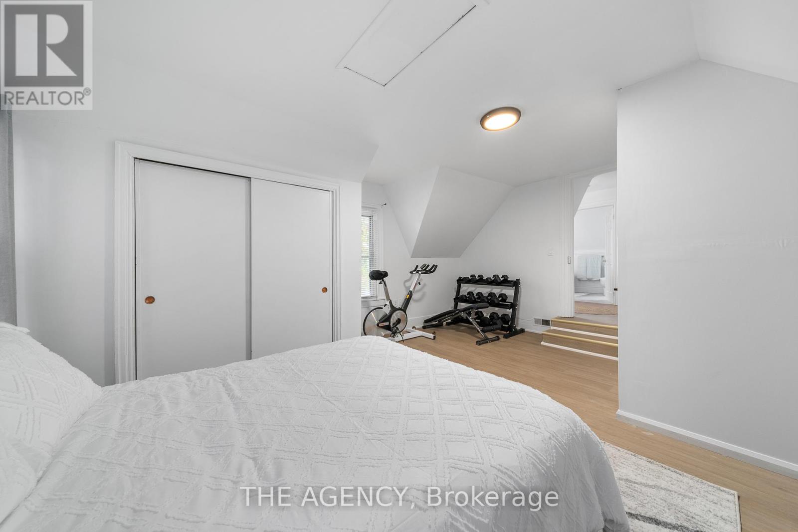 16 Elks Street, Prince Edward County, Ontario  K0K 2T0 - Photo 10 - X12372753
