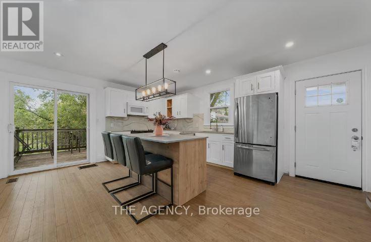 16 Elks Street, Prince Edward County, Ontario  K0K 2T0 - Photo 8 - X12372753