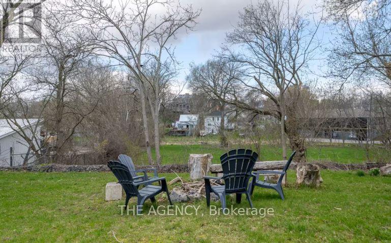 16 Elks Street, Prince Edward County, Ontario  K0K 2T0 - Photo 23 - X12372753