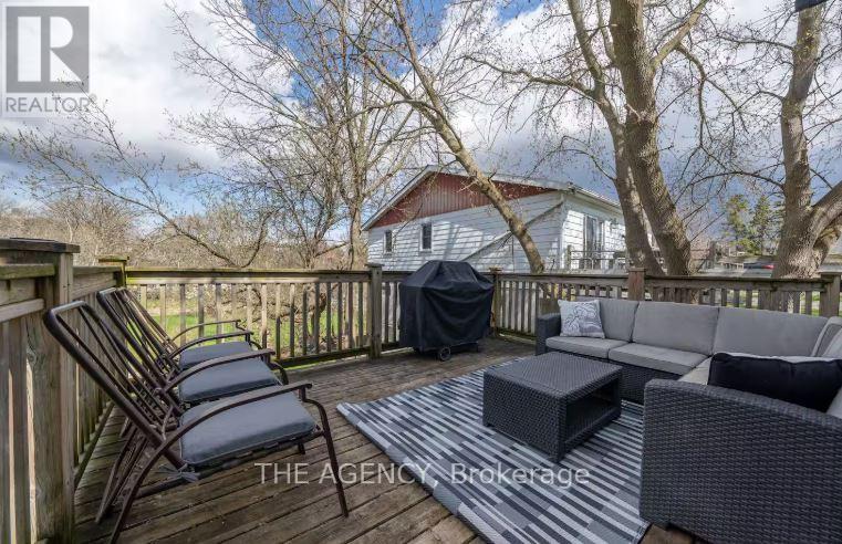 16 Elks Street, Prince Edward County, Ontario  K0K 2T0 - Photo 24 - X12372753