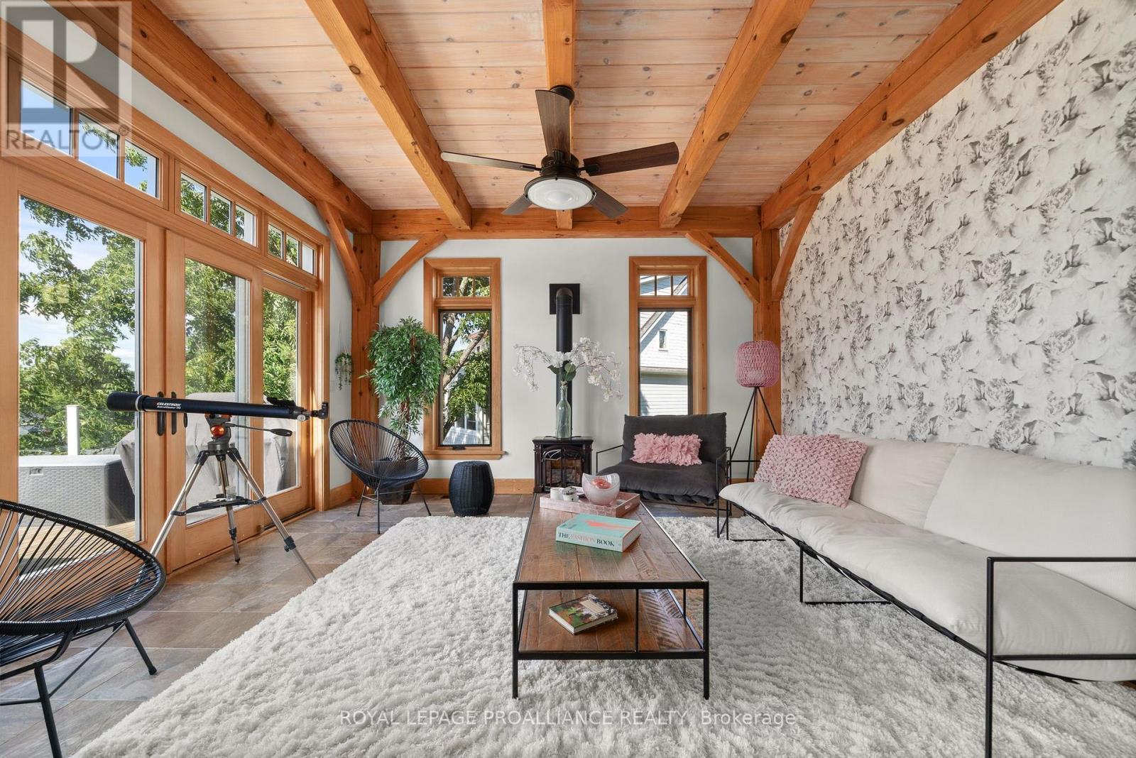 12698 Loyalist Parkway, Prince Edward County, Ontario  K0K 2T0 - Photo 20 - X12371479