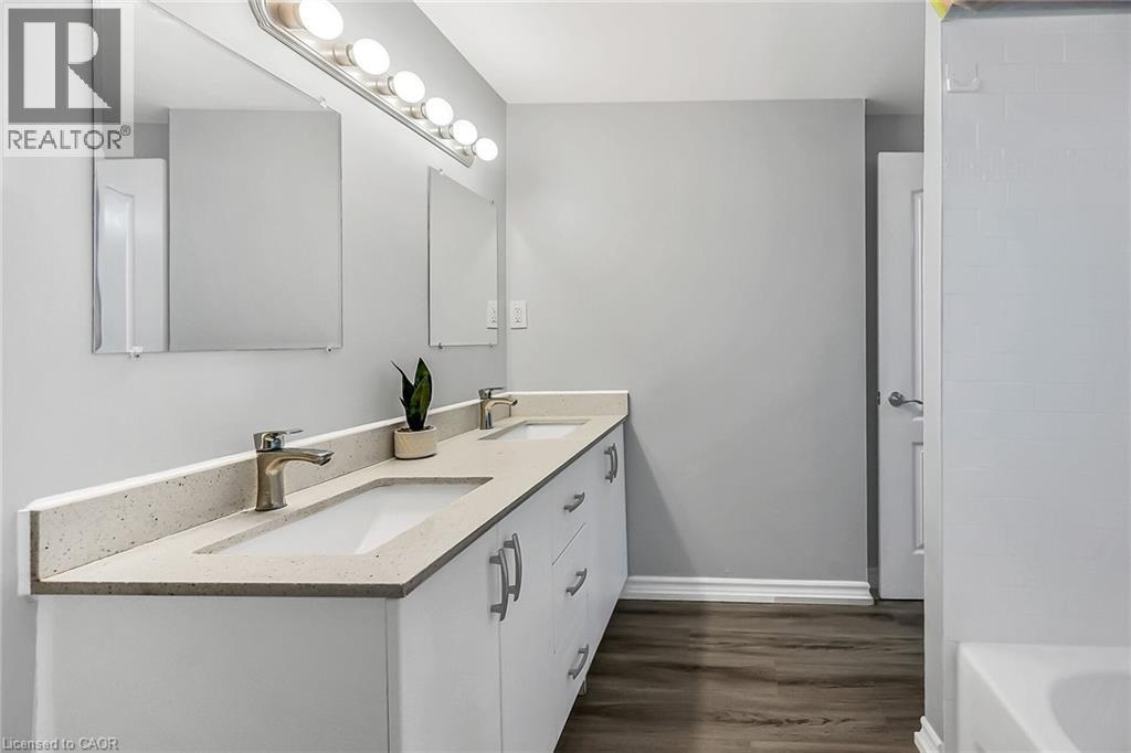 125 Limeridge Road W Unit# 8, Hamilton, Ontario  L9C 2V3 - Photo 28 - 40765568