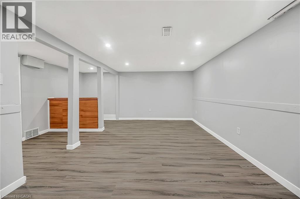 125 Limeridge Road W Unit# 8, Hamilton, Ontario  L9C 2V3 - Photo 30 - 40765568