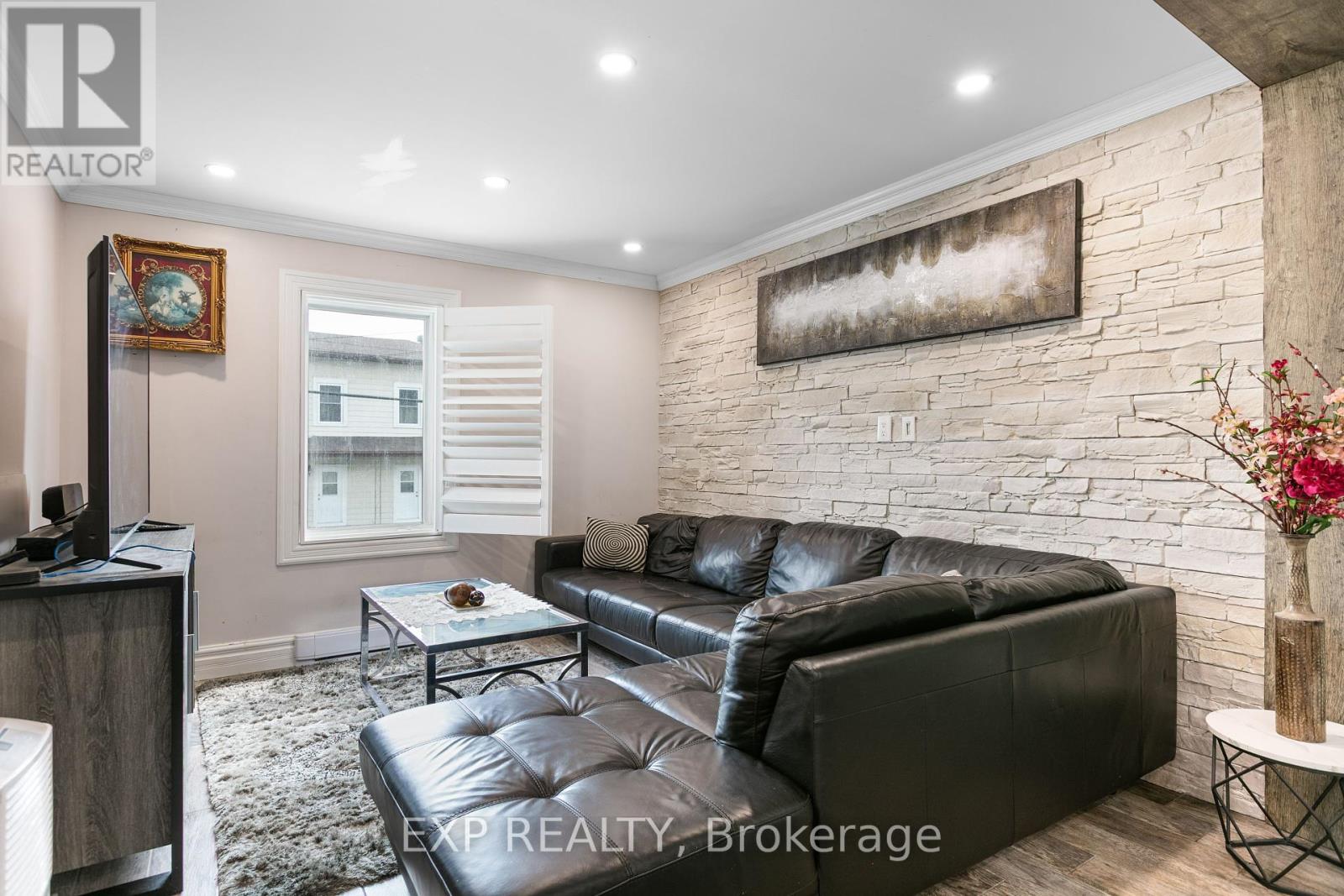 891 Lacroix Road, Clarence-Rockland, Ontario  K0A 2A0 - Photo 15 - X12342261