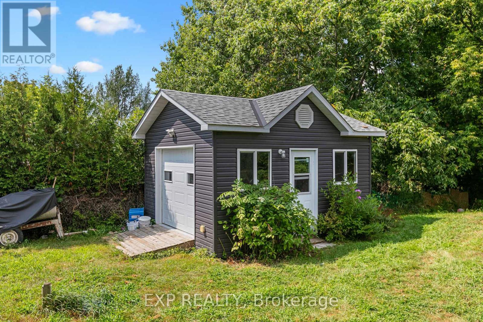 891 Lacroix Road, Clarence-Rockland, Ontario  K0A 2A0 - Photo 34 - X12342261