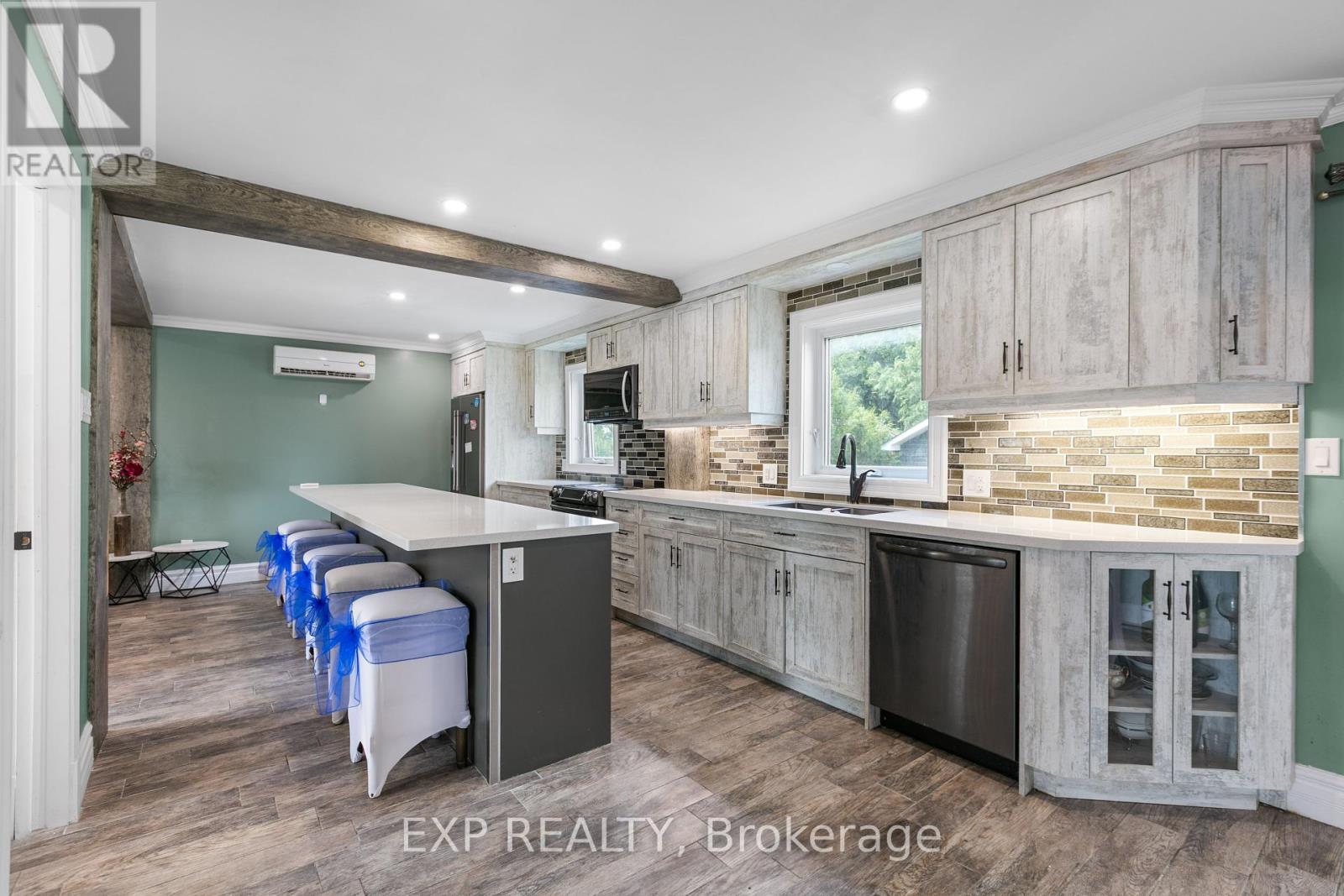 891 Lacroix Road, Clarence-Rockland, Ontario  K0A 2A0 - Photo 7 - X12342261