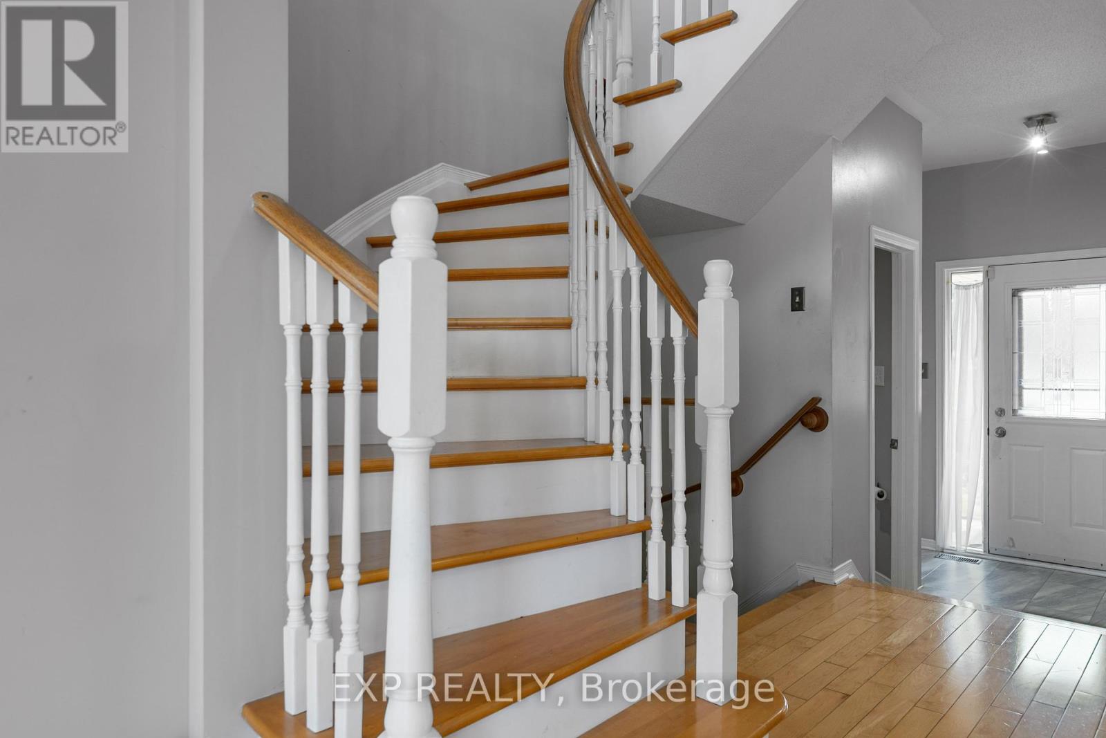 196 Daventry Crescent, Ottawa, Ontario  K2J 4N1 - Photo 13 - X12368466