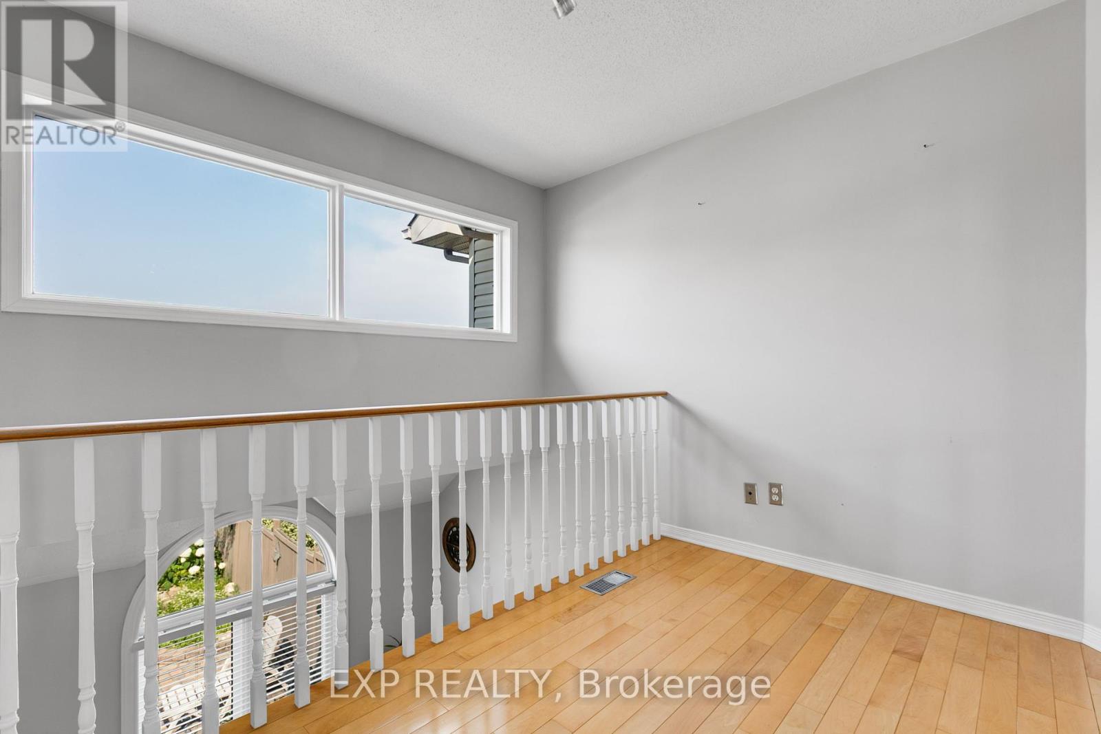 196 Daventry Crescent, Ottawa, Ontario  K2J 4N1 - Photo 17 - X12368466