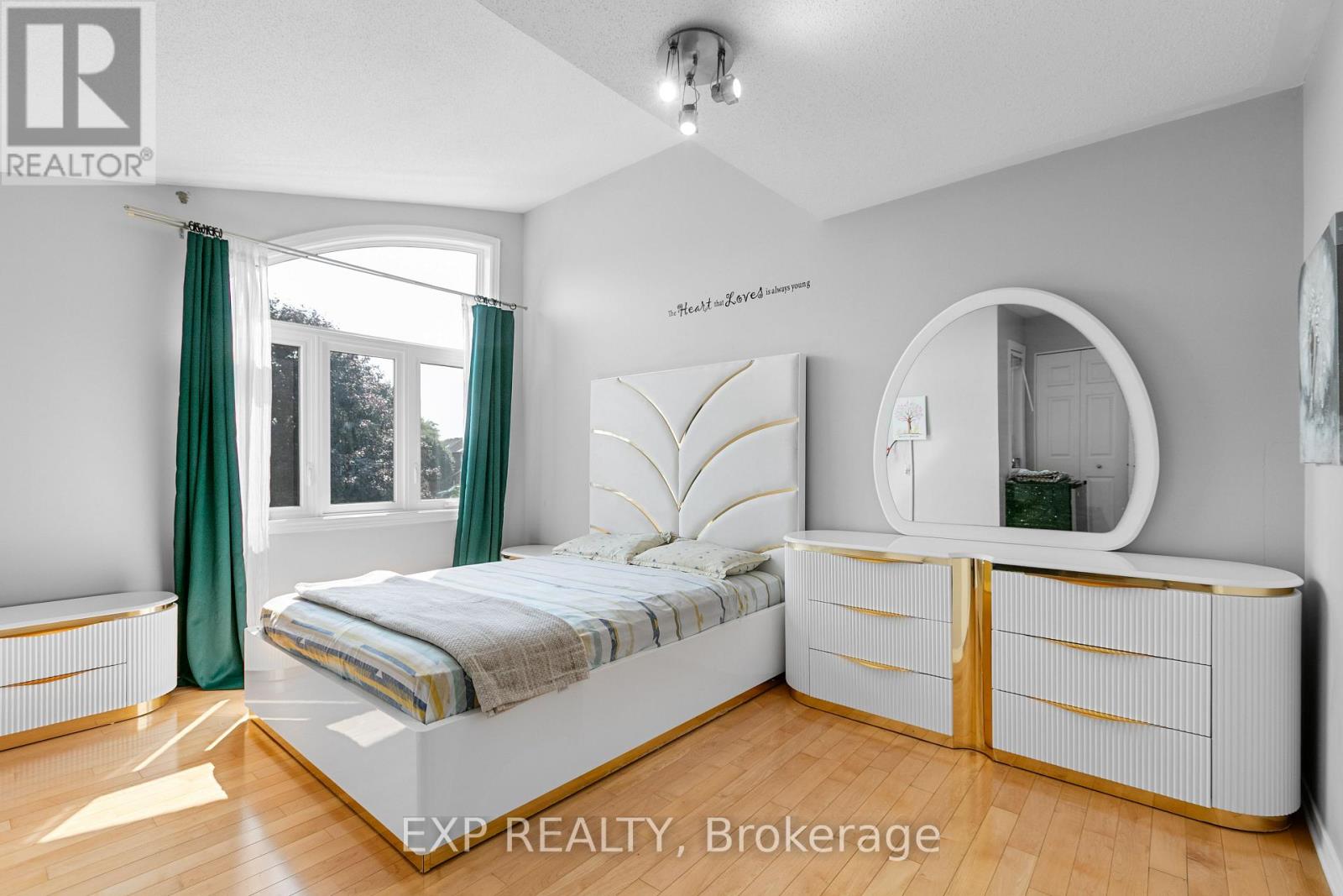 196 Daventry Crescent, Ottawa, Ontario  K2J 4N1 - Photo 18 - X12368466