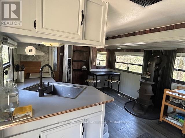 1569 County Road 24, Prince Edward County, Ontario  K0K 2P0 - Photo 9 - X12377521