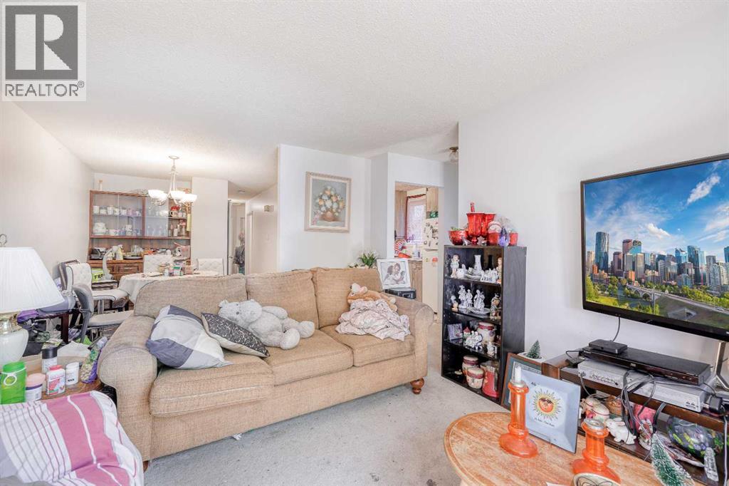 3716 44 Avenue Ne, Calgary, Alberta  T1Y 5V8 - Photo 6 - A2244412