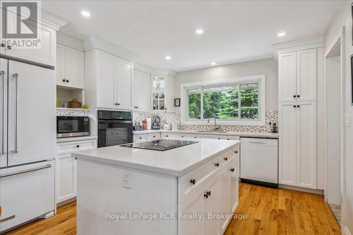 70 Cambrai Road, Grey Highlands, Ontario  N0C 1H0 - Photo 9 - X12242856