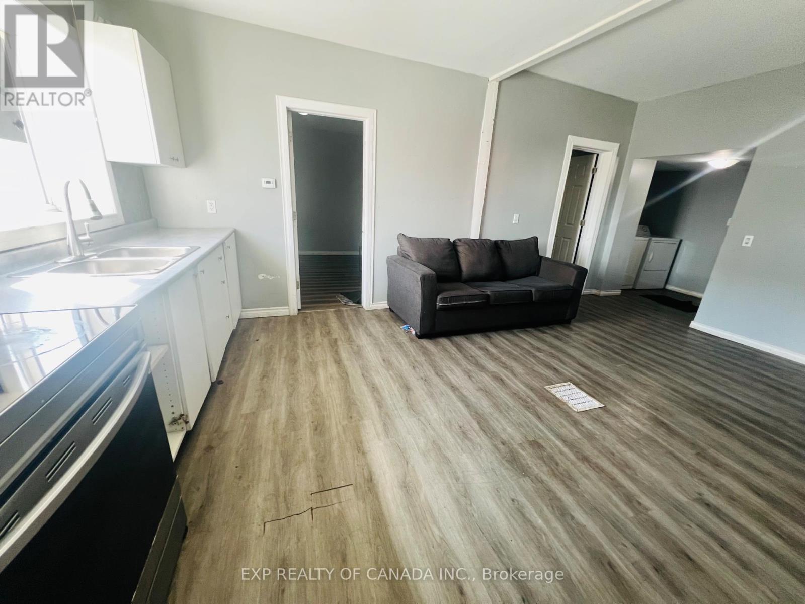 270 Kirby Avenue, Timmins, Ontario  P4N 1K4 - Photo 5 - T12377342