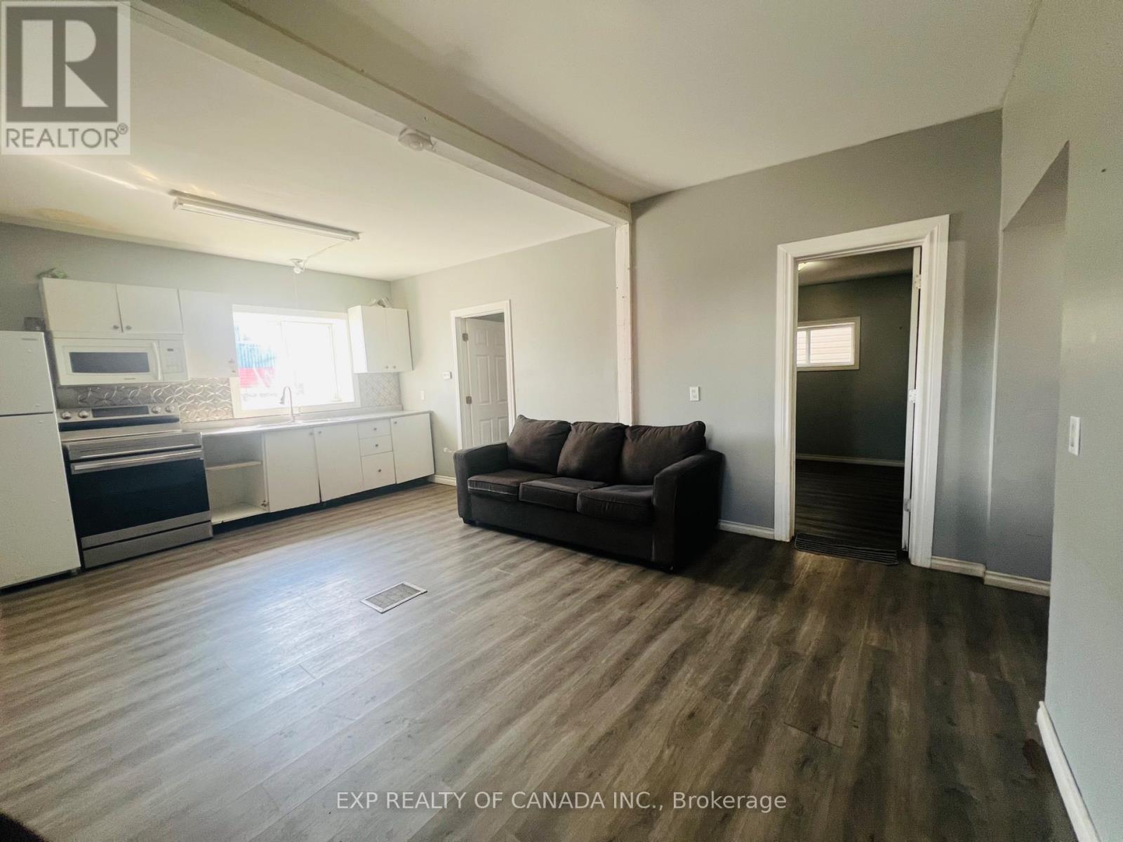 270 Kirby Avenue, Timmins, Ontario  P4N 1K4 - Photo 8 - T12377342