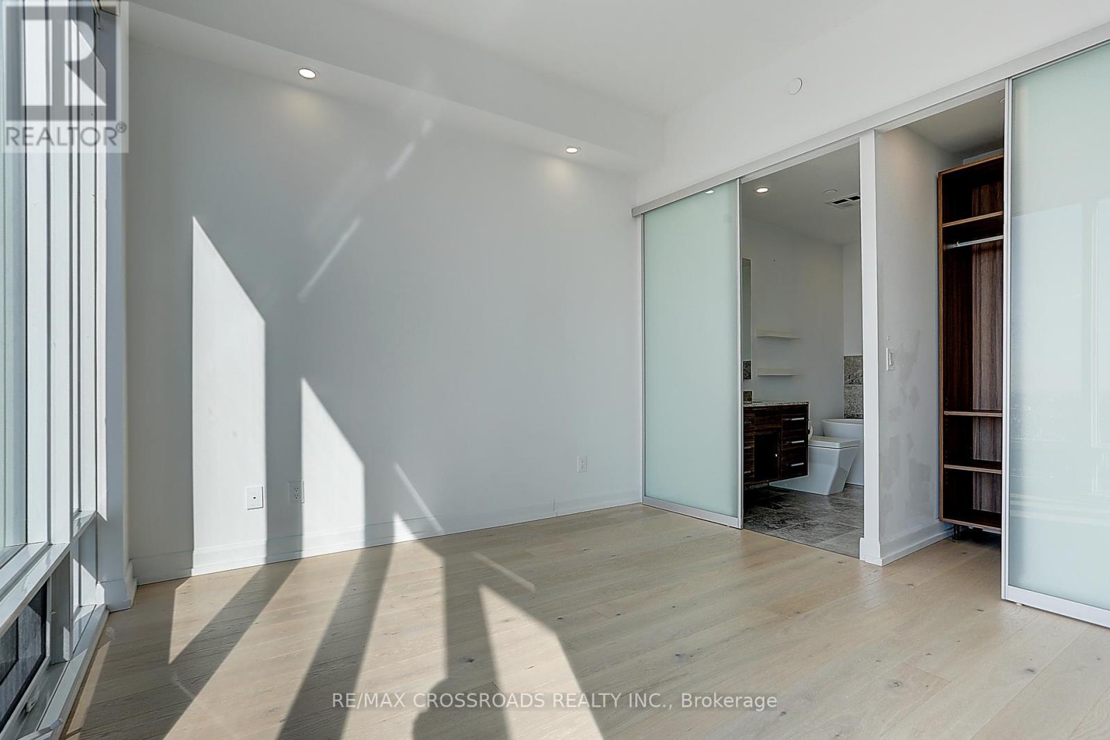 4310 - 488 University Avenue, Toronto, Ontario  M5G 0C1 - Photo 13 - C12298289