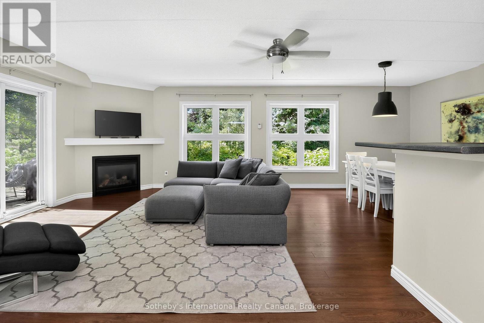388 Mariners Way, Collingwood, Ontario  L9Y 5C7 - Photo 4 - S12377433