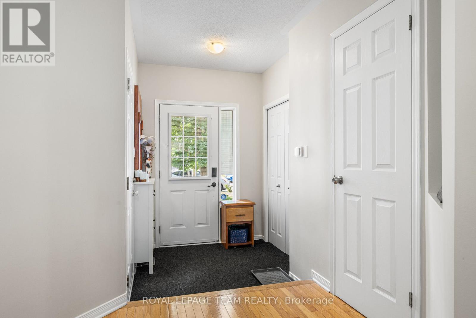Property at 25 INVERKIP AVENUE image 3