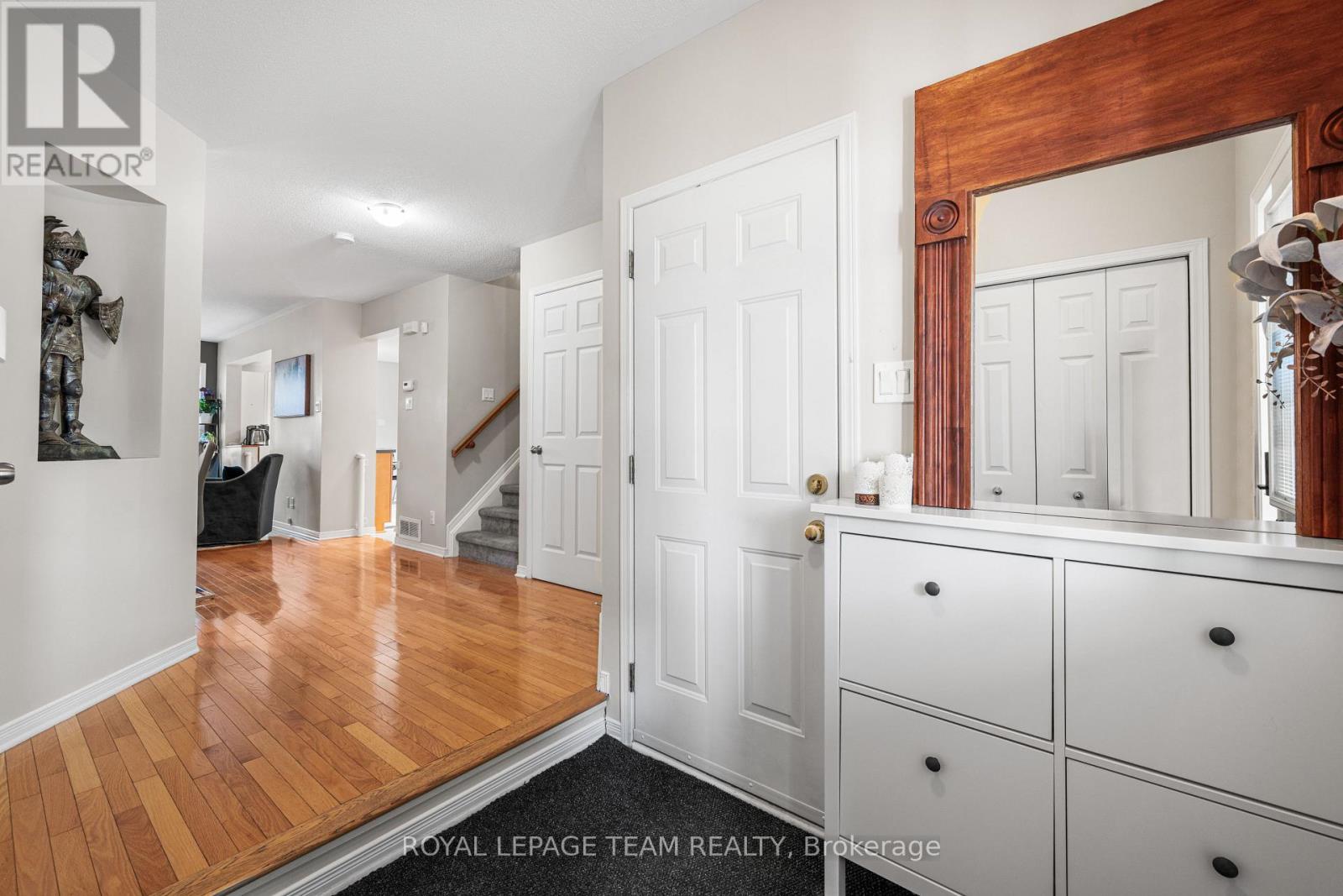 Property at 25 INVERKIP AVENUE image 4