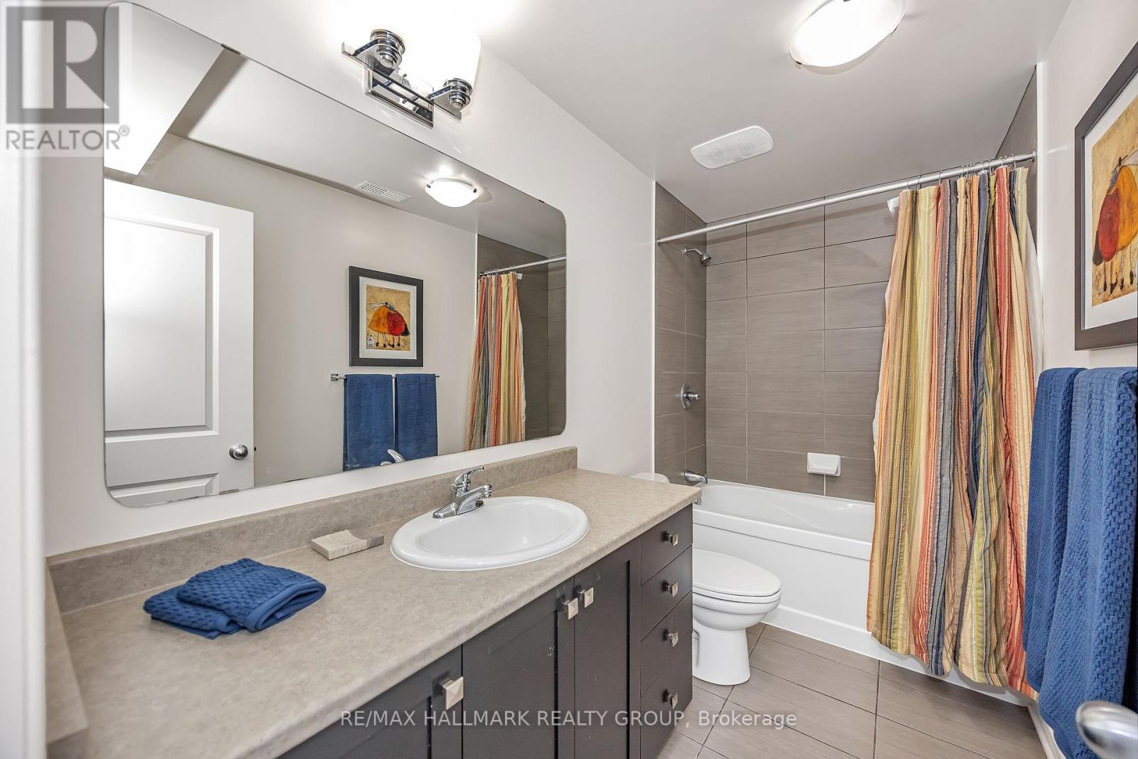 218 Harthill Way, Ottawa, Ontario  K2J 0P2 - Photo 39 - X12377480