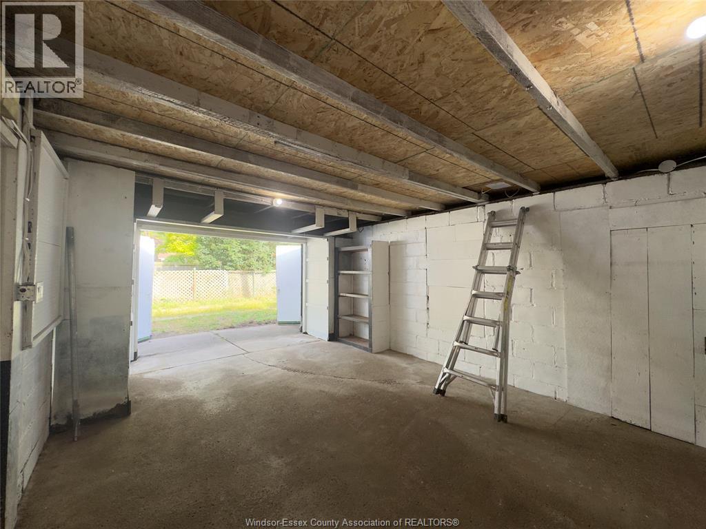 3536 Bloomfield Road, Windsor, Ontario  N9C 1R7 - Photo 34 - 25022190