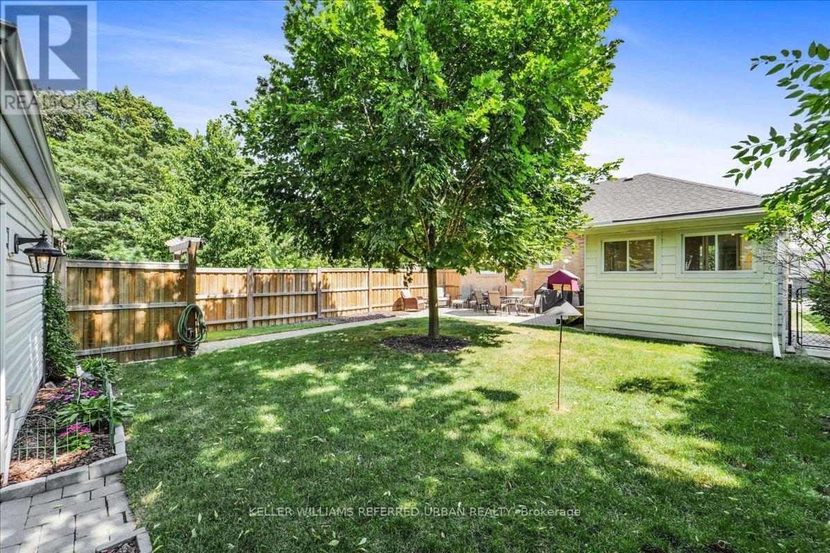 274 Poyntz Avenue, Toronto, Ontario  M2N 1J9 - Photo 31 - C12377261
