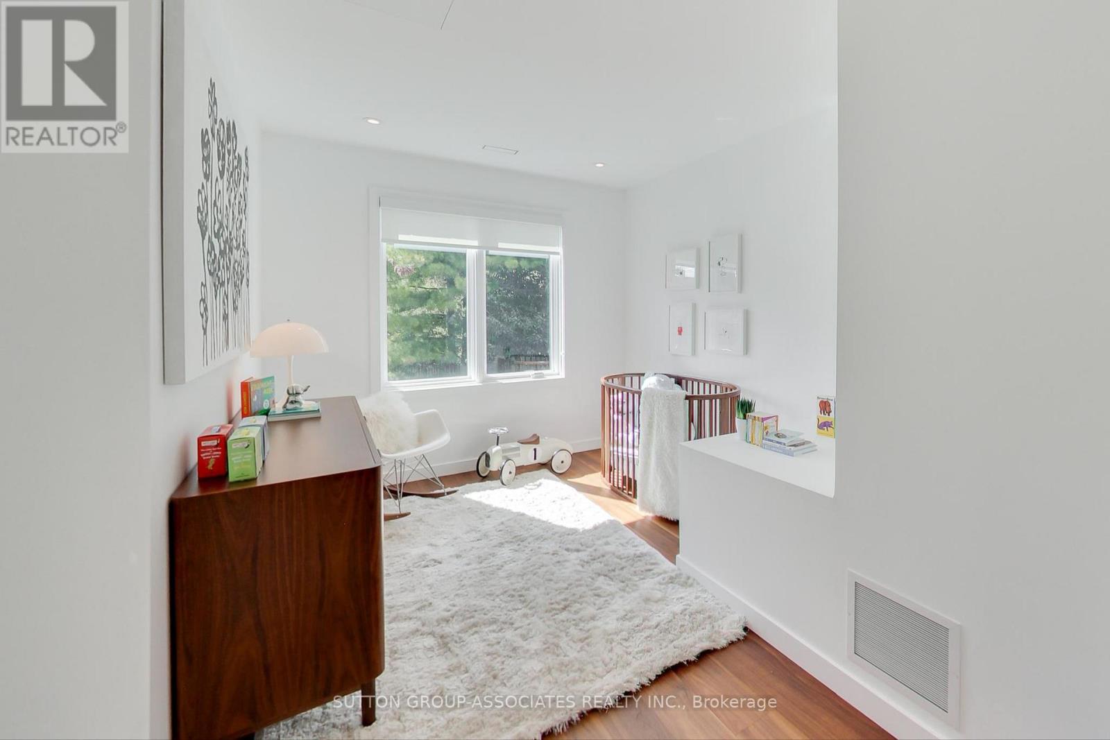 83 Pinewood Avenue, Toronto (Humewood-Cedarvale), Ontario  M6C 2V2 - Photo 28 - C12377324